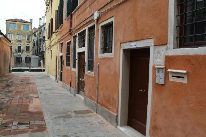 Ferienwohnung Ca'Delle Muneghe Antico Convento Del XVI Secolo Venedig